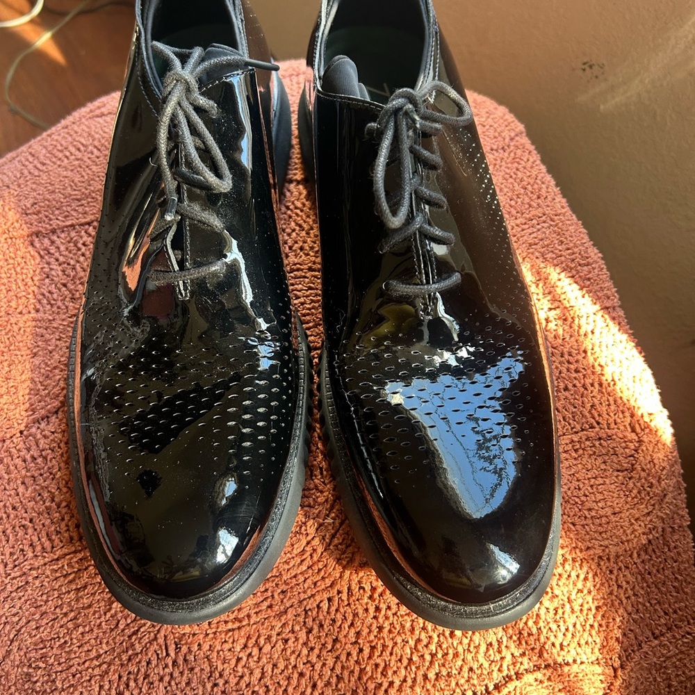 Cole Haan Black Knit and Patent Leather Oxfords Size 15 - Picture 3 of 10
